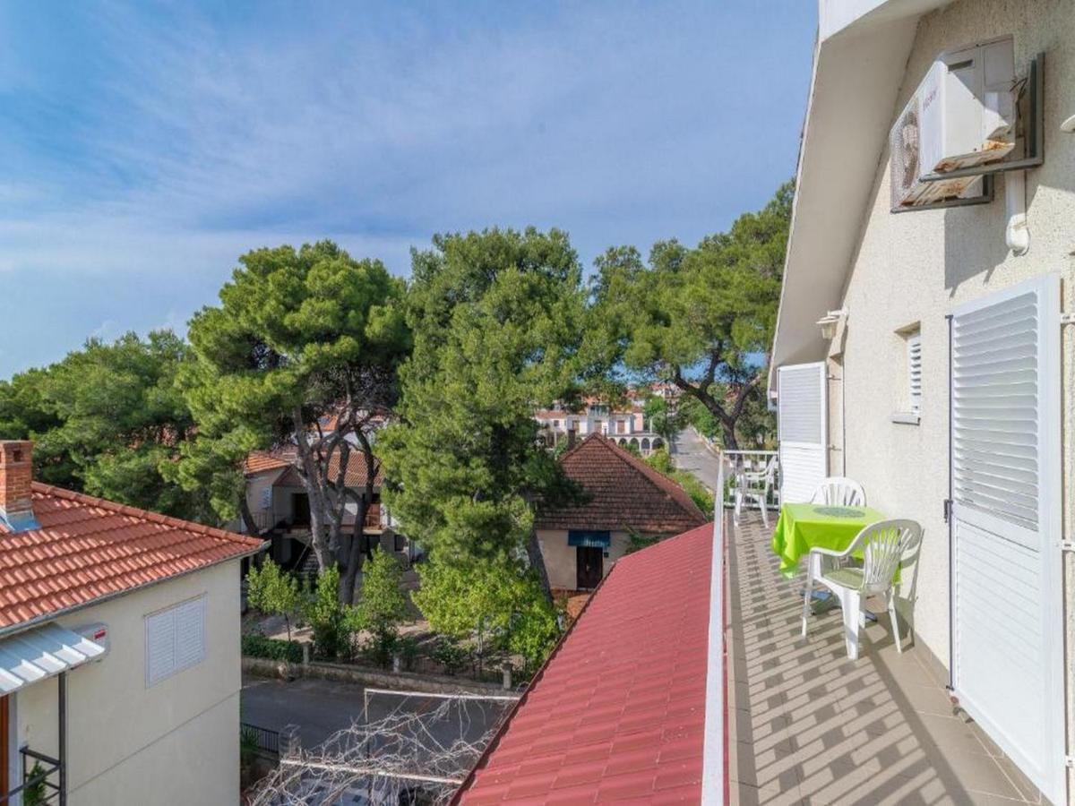 Apartmani Lucia Biograd Biograd Na Moru Luaran gambar