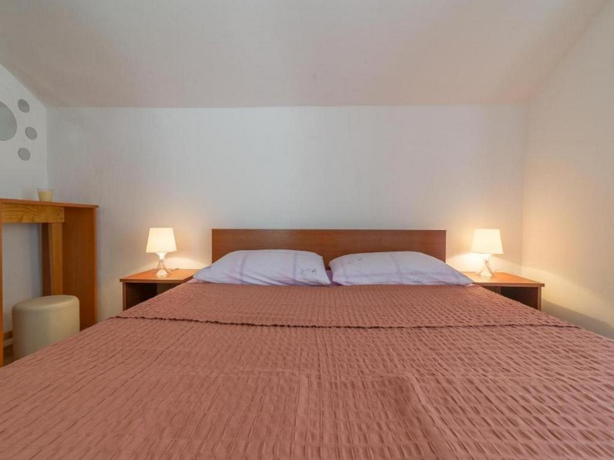 Apartmani Lucia Biograd Biograd Na Moru Luaran gambar