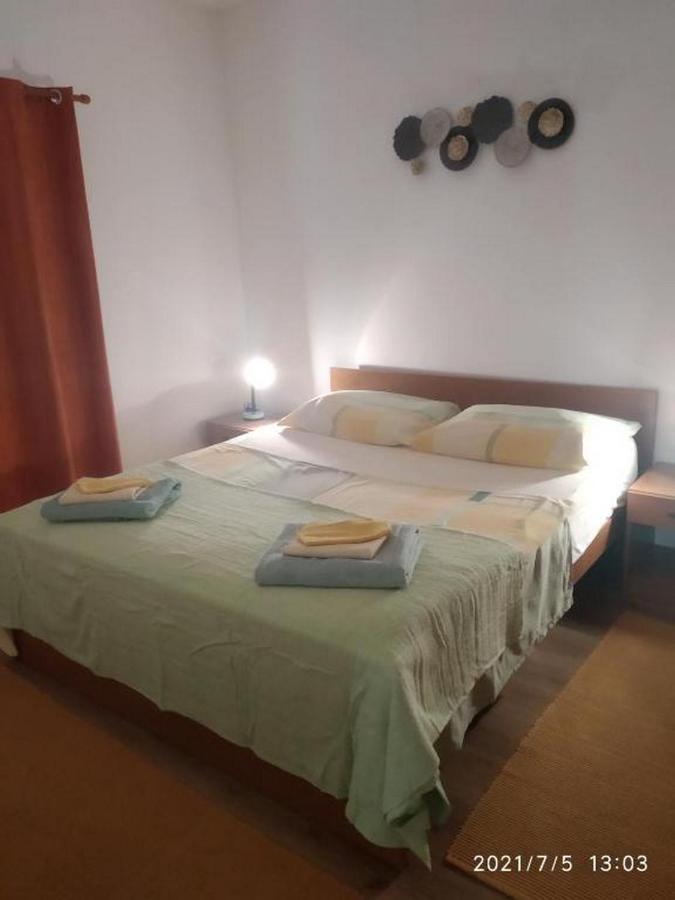Apartmani Lucia Biograd Biograd Na Moru Luaran gambar