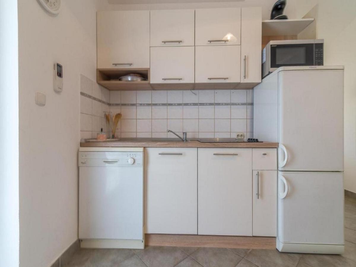 Apartmani Lucia Biograd Biograd Na Moru Luaran gambar
