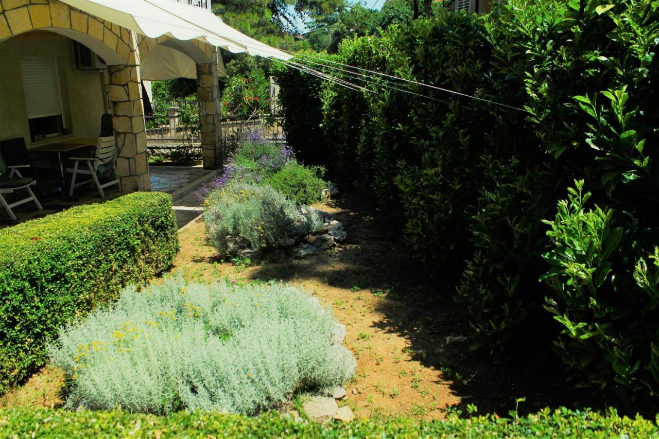 Apartmani Lucia Biograd Biograd Na Moru Luaran gambar