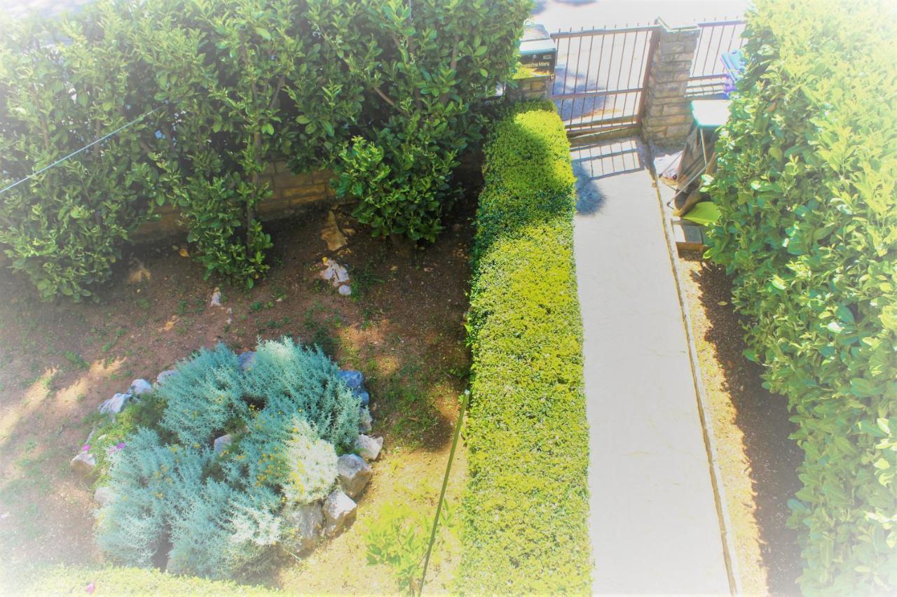 Apartmani Lucia Biograd Biograd Na Moru Luaran gambar