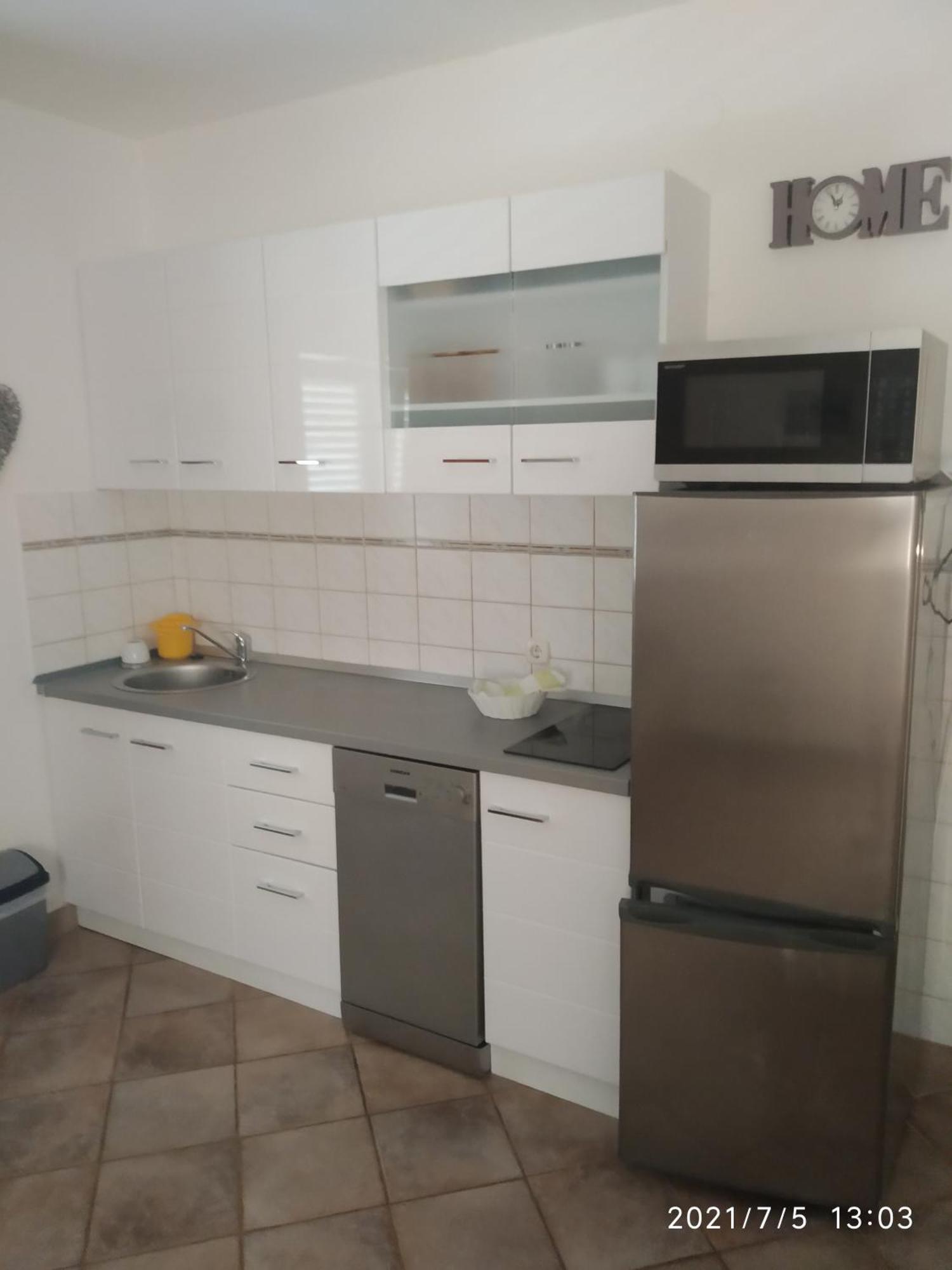 Apartmani Lucia Biograd Biograd Na Moru Luaran gambar