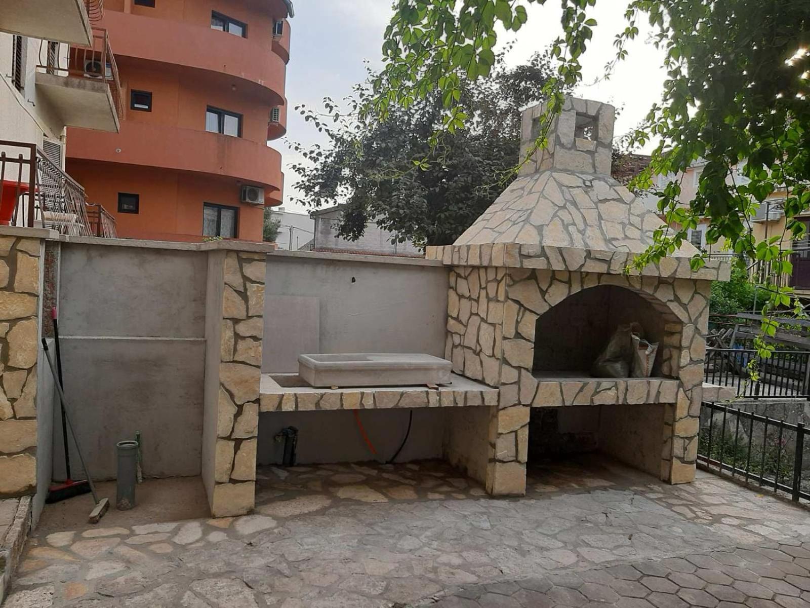 Apartmani Lucia Biograd Biograd Na Moru Luaran gambar
